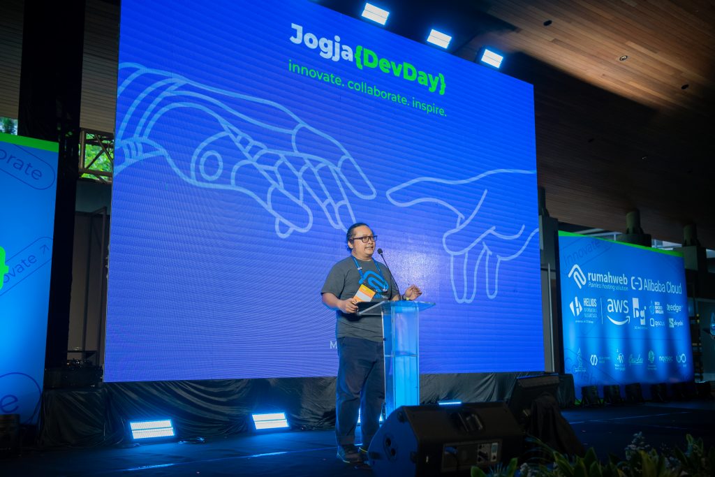 founder Rumahweb Indonesia 